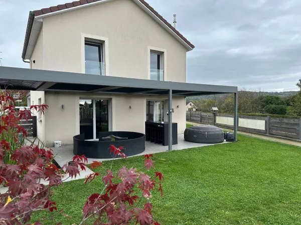 Maison 1 pièce 135 m²