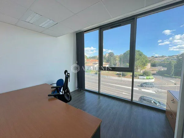 Bureau 12 m²