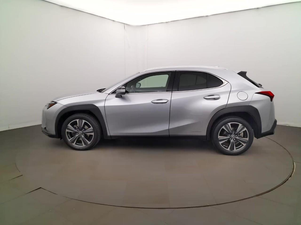 Lexus Ux 250h 2wd f sport — photo 2