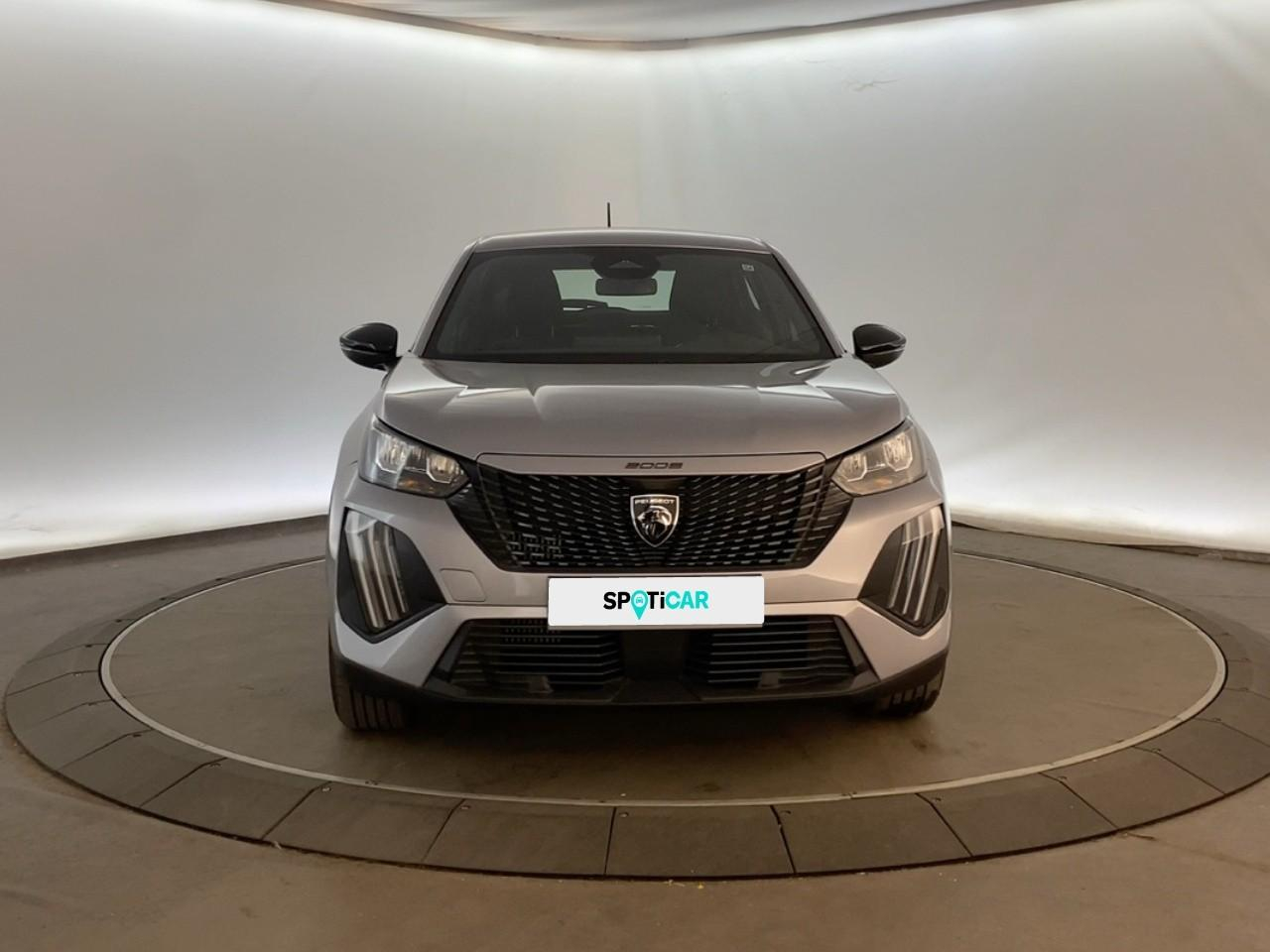 Peugeot 2008 hybrid 145 ch e-dcs6 style — photo 2