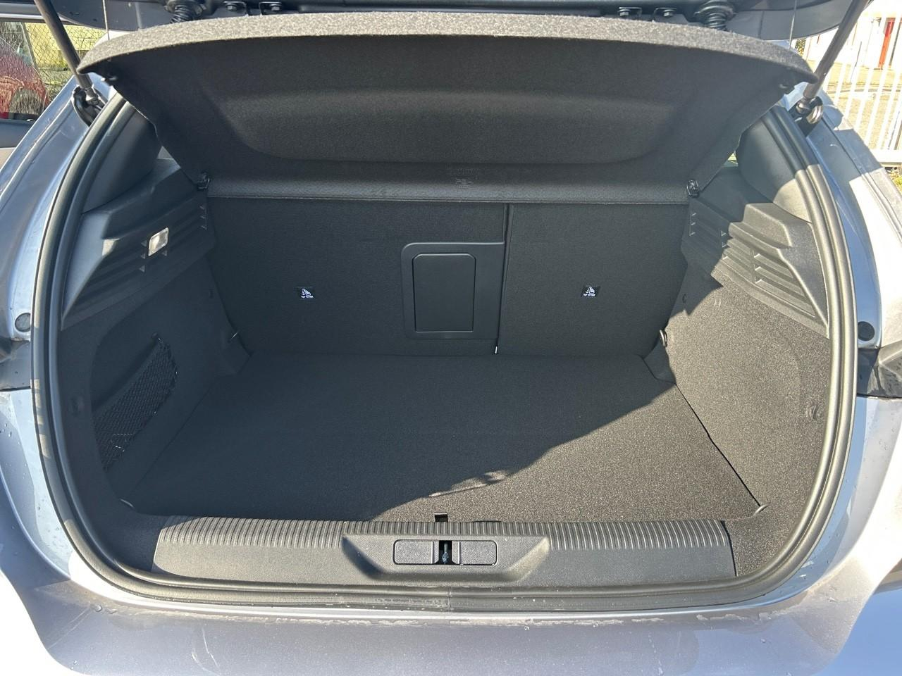 Peugeot 308 e-308 156ch batterie 54 kwh gt — photo 6