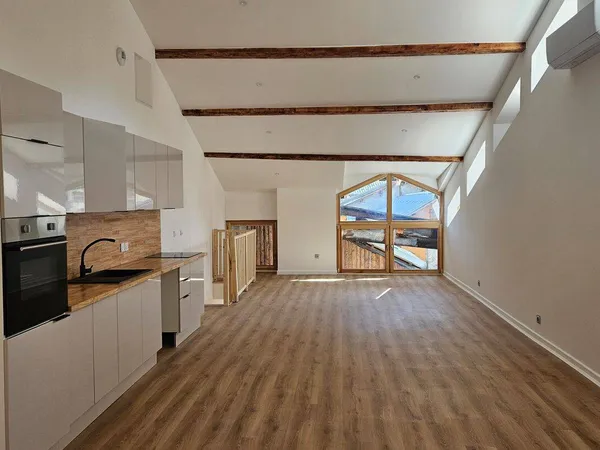 Appartement 3 pièces 97 m²