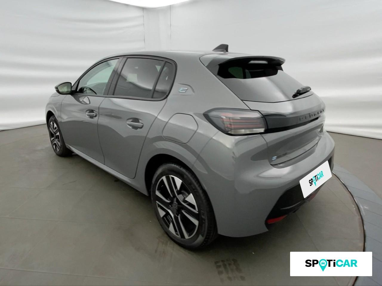 Peugeot 208 e-208 136ch 50 kwh allure — photo 7