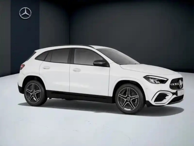 Mercedes Gla 200 d amg line — photo 14