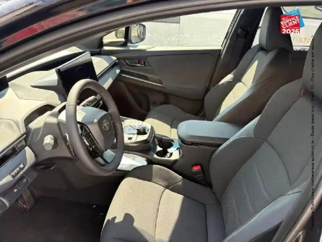 Toyota C-Hr + 224ch 77kwh design grande autonomie ng25 — photo 15