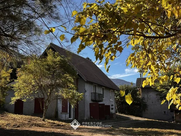 Maison 5 pièces 200 m²