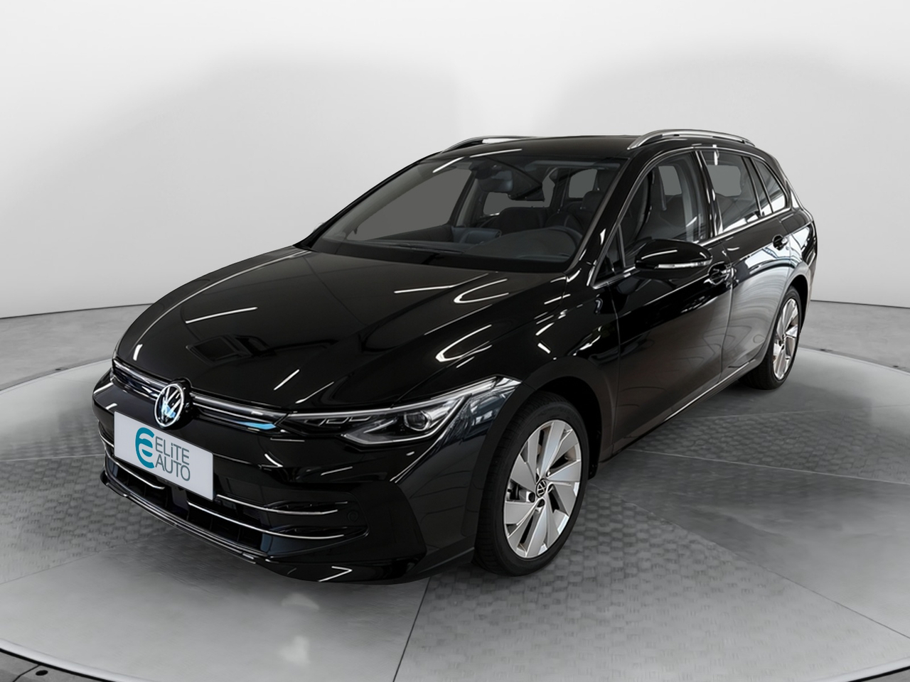 Volkswagen GOLF SW Golf SW 1.5 eTSI EVO2 150 DSG7 Style — photo 1