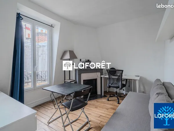 Studio 1 pièce 15 m²