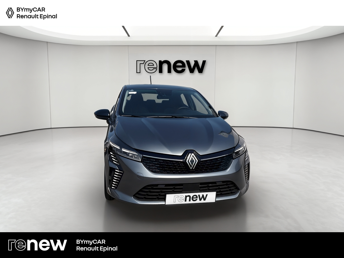 Renault Clio TCe 90 — photo 8