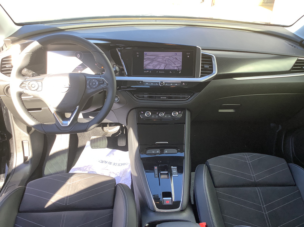 Opel Grandland — photo 13