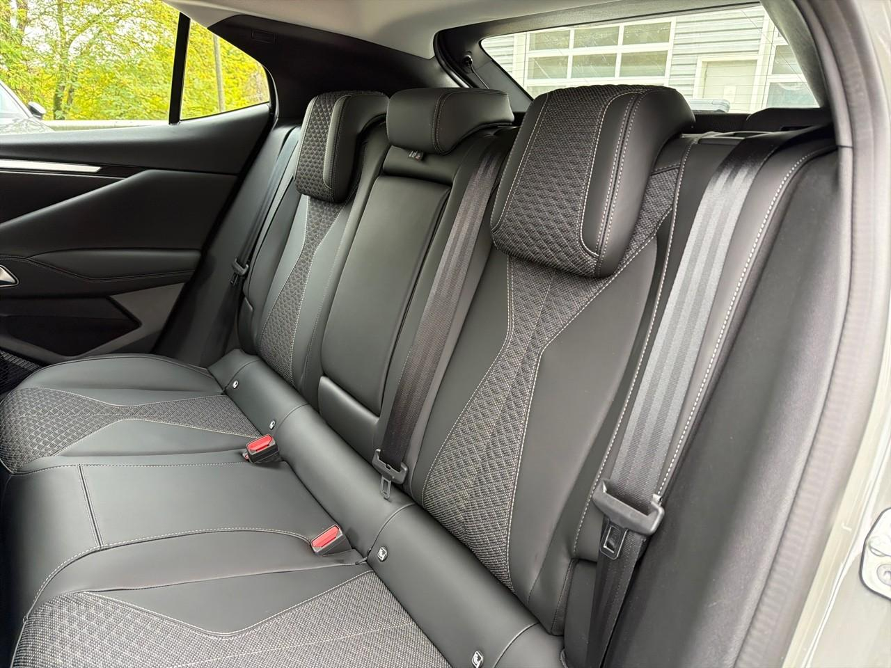 Ds Ds 4 puretech 130ch bastille automatique — photo 10