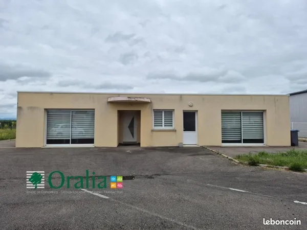 Bureau 199 m²