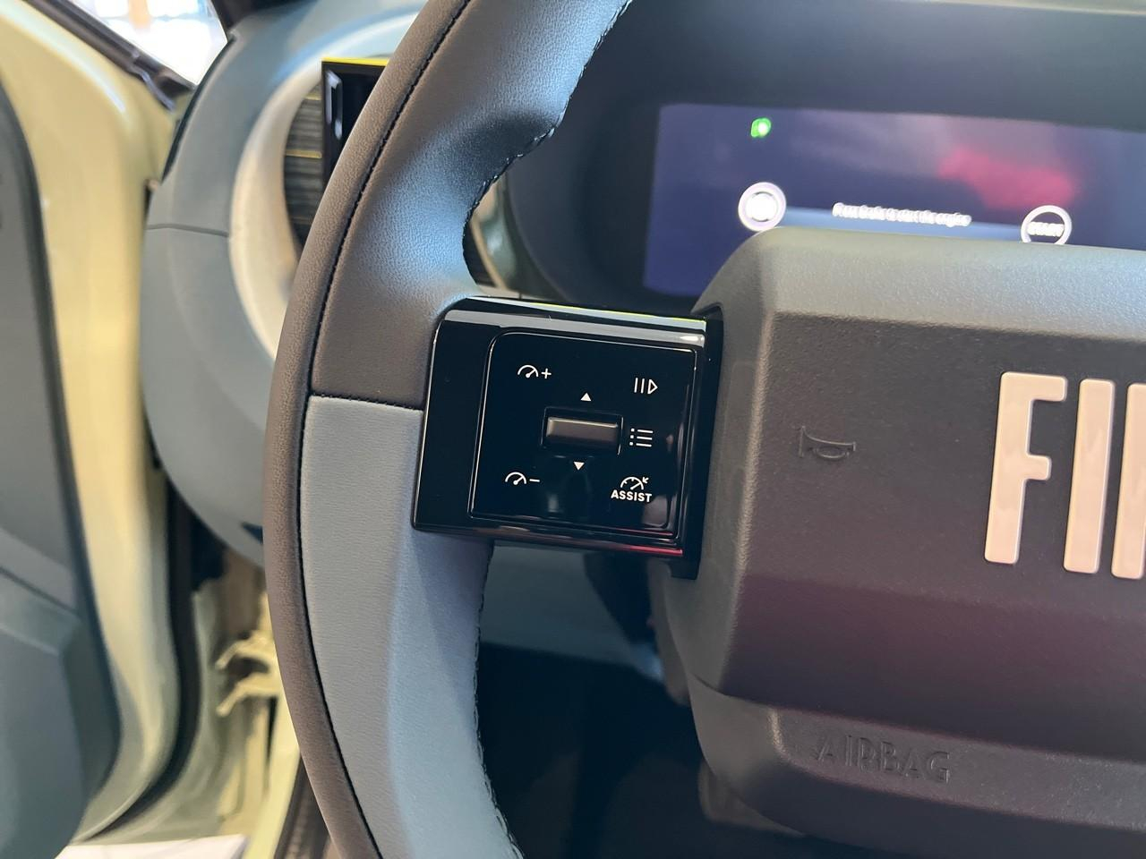 Fiat Grande Panda electrique 113ch  icone — photo 14