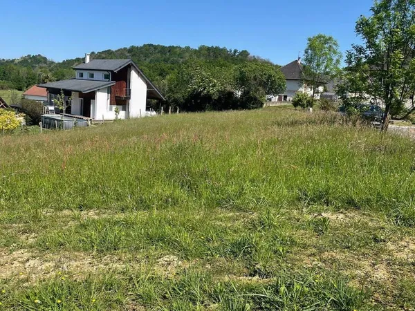 Terrain 1020 m²