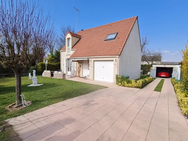 Maison 5 pièces 3 chambres