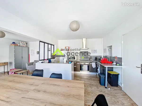Local 240 m² Guéret