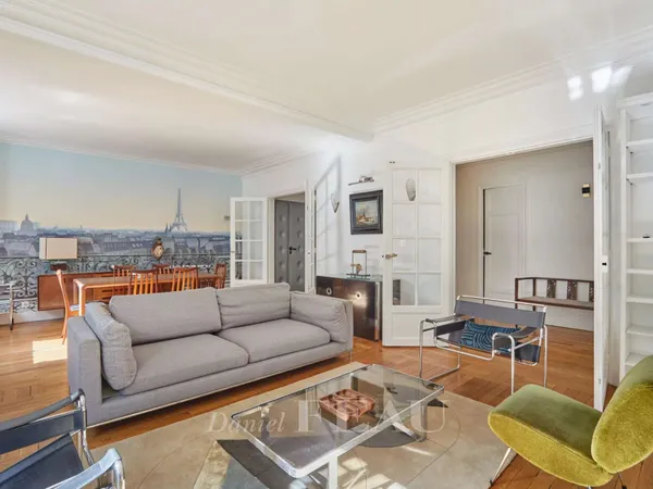 Appartement 5 pièces 124 m²