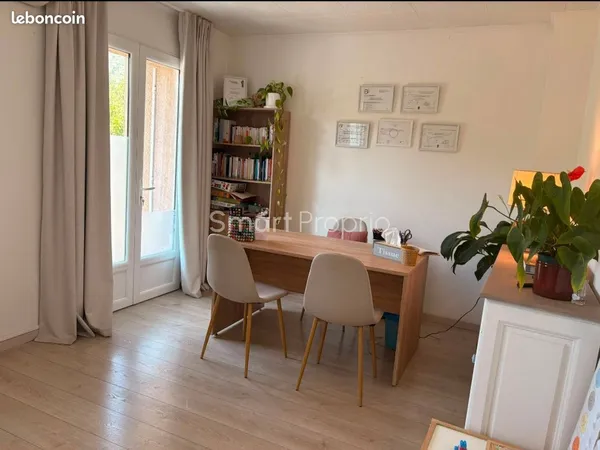 Local 22 m² Peymeinade