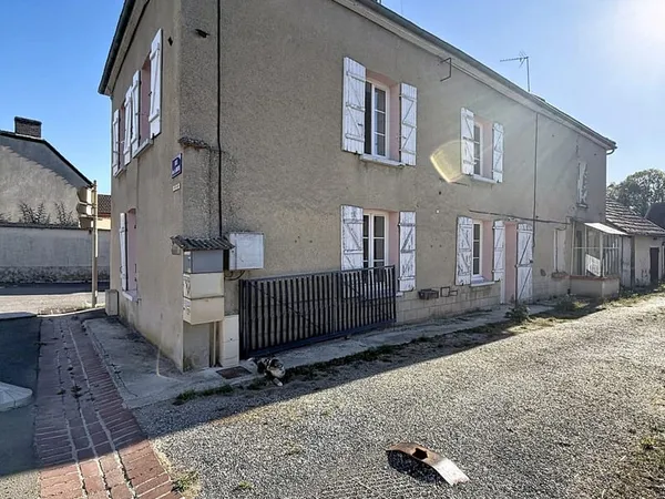 Maison 4 pièces 90 m²
