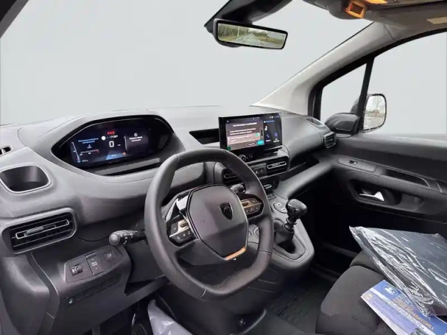Peugeot Partner fourgon m diesel 100 ch manuelle — photo 8
