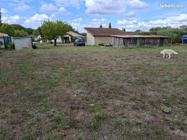 Terrain 1 000 m² Martillac