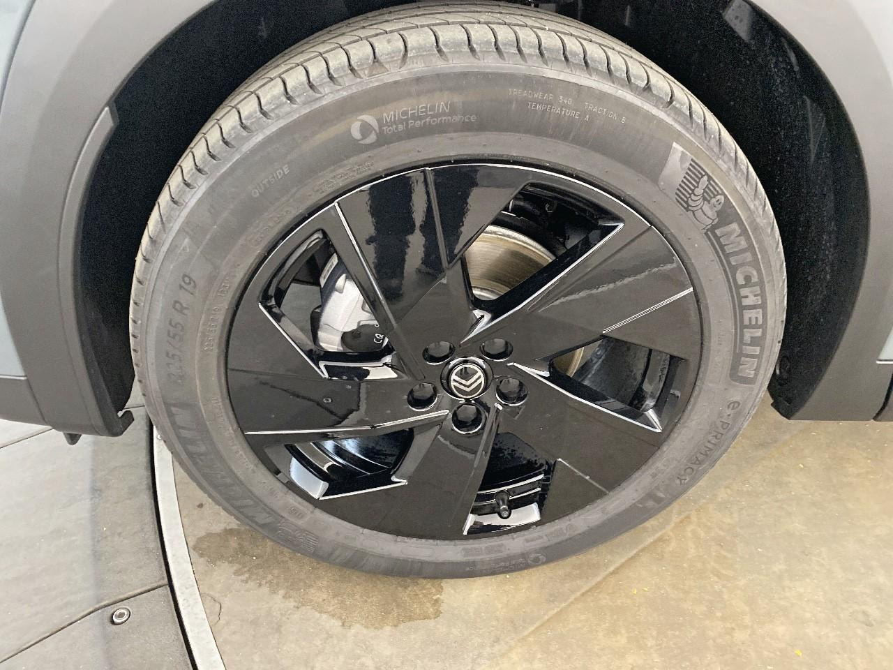 Citroën C5 Aircross hybride 145 ch e-dcs6 max — photo 11