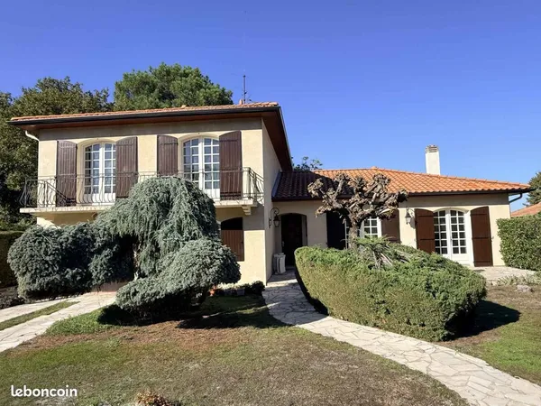 Magonty. Maison 166 m² dont Studio attenant - Terrain 966 m²