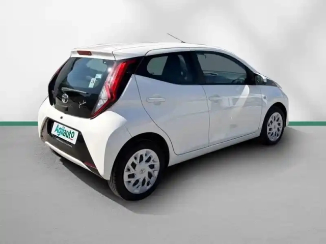 Toyota Aygo 1.0 vvt-i — photo 15
