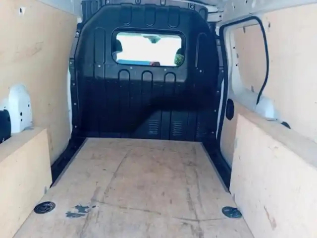 Renault Express Van 1.5 blue dci 95ch confort 22 — photo 27