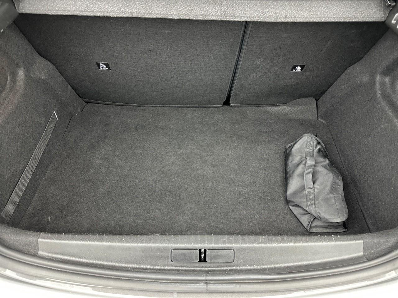 Peugeot 208 bluehdi 100 s&s bvm6 allure business — photo 6
