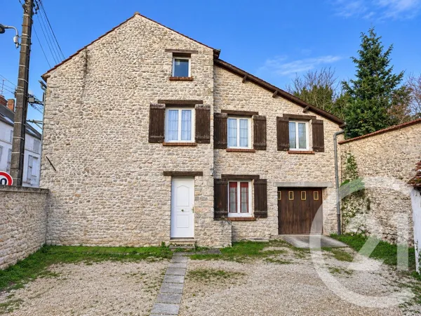 Maison 7 pièces 144 m²