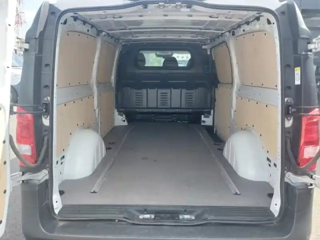 Mercedes Vito 116 cdi fourgon xl l3 163ch bv — photo 4