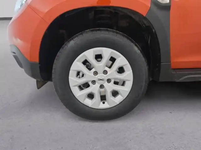 Dacia Duster eco-g 100 4x2 — photo 58