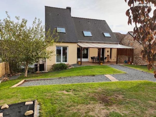Maison avec appartement , 198m2