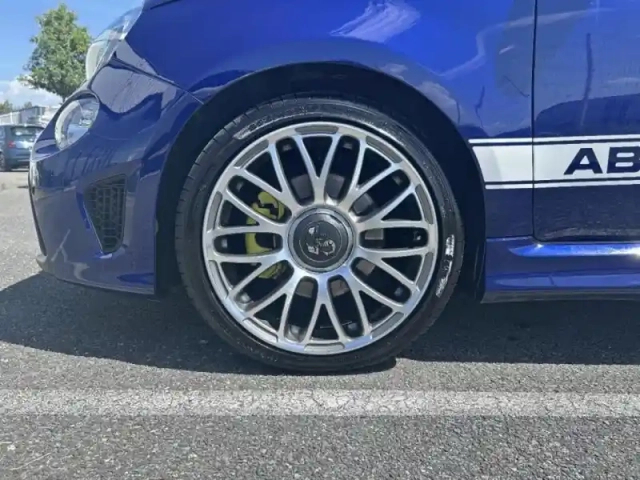 Abarth 500 1.4 turbo t-jet 145ch 595 my21 — photo 11