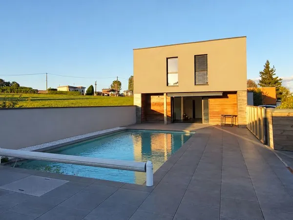 Bien d'exception à Chaumousey - Vue lac avec piscine et cadre privilégié