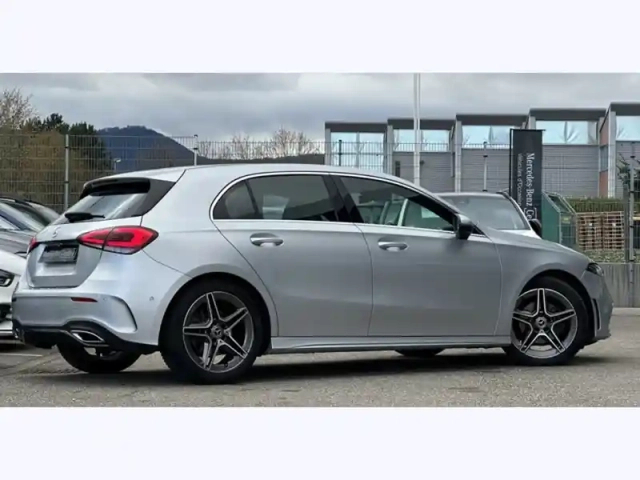 Mercedes Classe A 200 amg line — photo 25