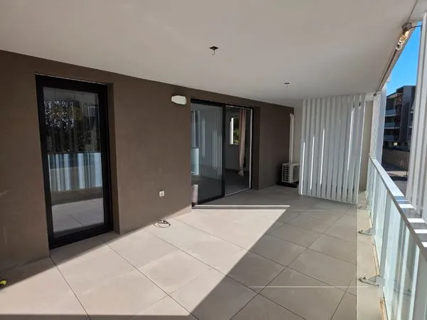 [À VENDRE] T3 d'exception de 67 m² - Disponible immédiatement - Terrasse 21 m², Piscine & Prestation