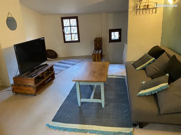 Loue maison meublée de 62m2 dans le centre d'Apt