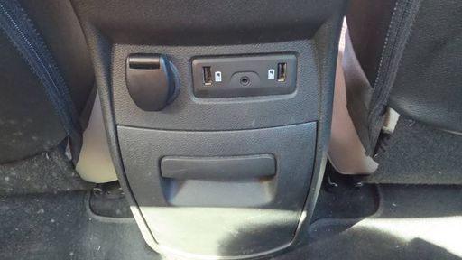 Renault Scenic 1.6 dCi 160 EDC6 - Edition One – 2016 – 138394 km – Diesel – Boîte Automatique — photo 14