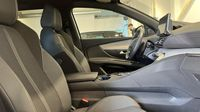 Peugeot 3008 Plug-in Hybrid 225ch GT e-EAT8 — photo 15