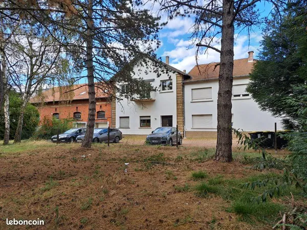 Bel appartement 153m2 entièrement rénové 7 pièces