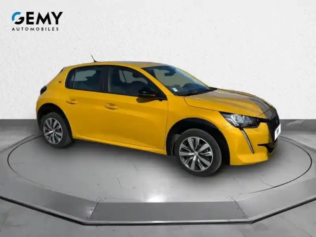 Peugeot 208 electrique 50 kwh 136ch — photo 3