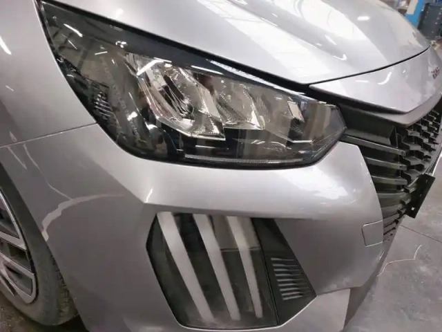 Peugeot 208 puretech 75 s&amp;s bvm5 — photo 36