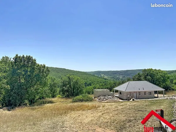 Terrain 1460 m² Chasteaux