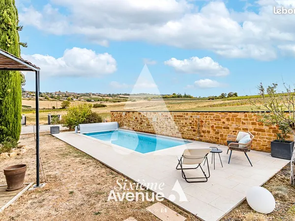 Château 8 pièces 186 m²