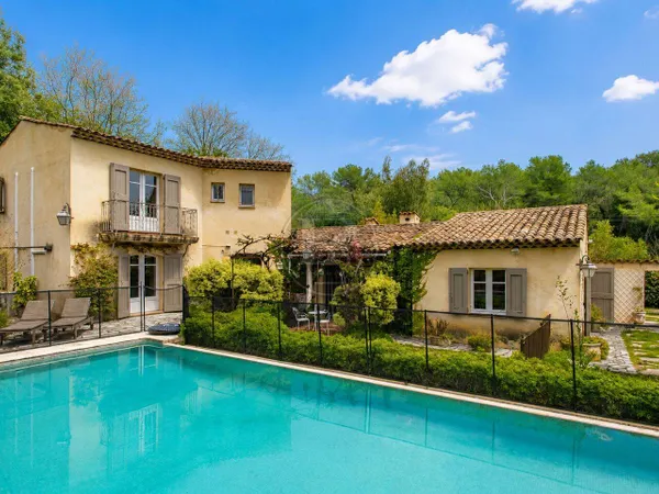 Maison 5 pièces 175 m²