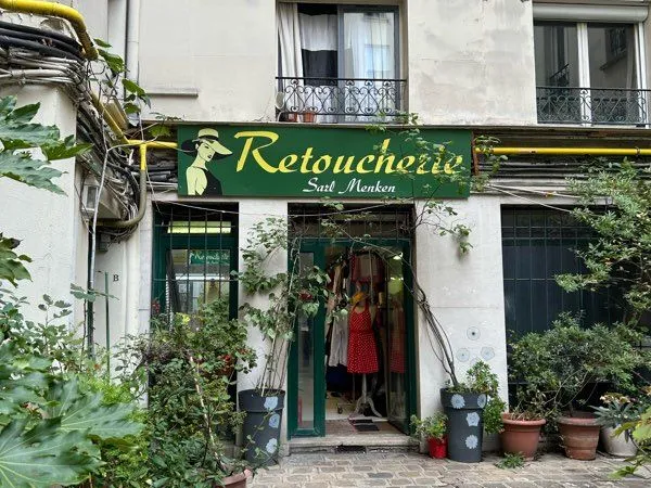 À céder — Bail commercial couture, production modèles, showroom 75011