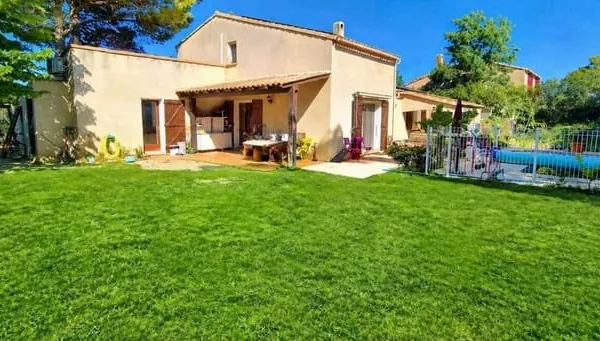 Maison 5 pièces 120 m²