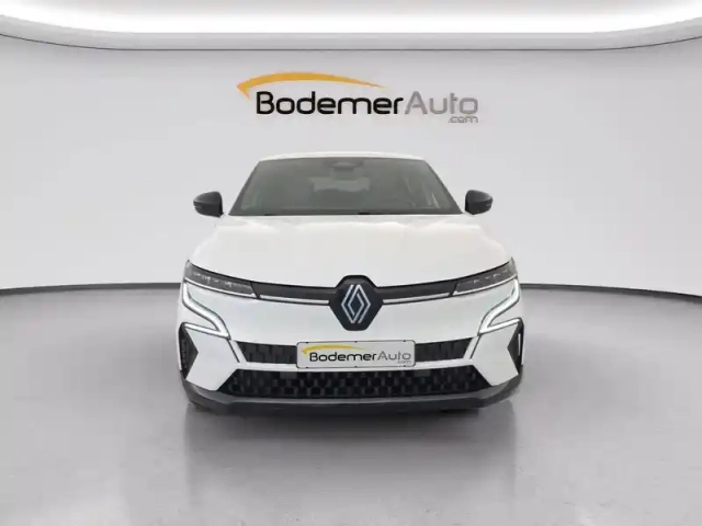 Renault Megane e-tech ev60 220 ch optimum charge — photo 23